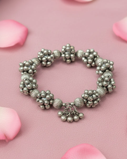 Diva 2in1 Gajra Come Braclets